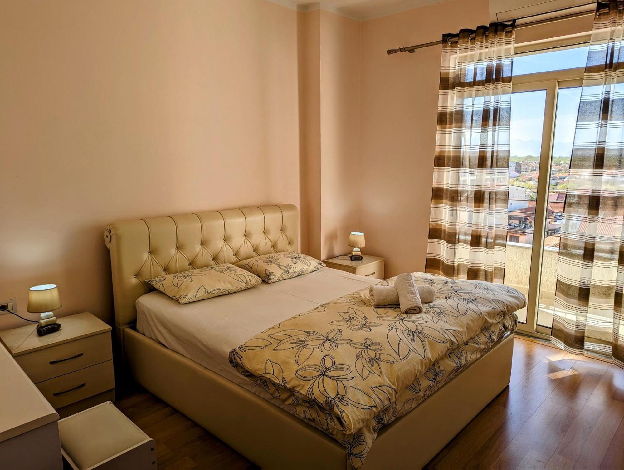 Arbi'S Apartment Shkoder Exterior photo